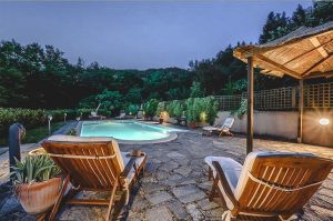Agriturismo con piscina in Piemonte